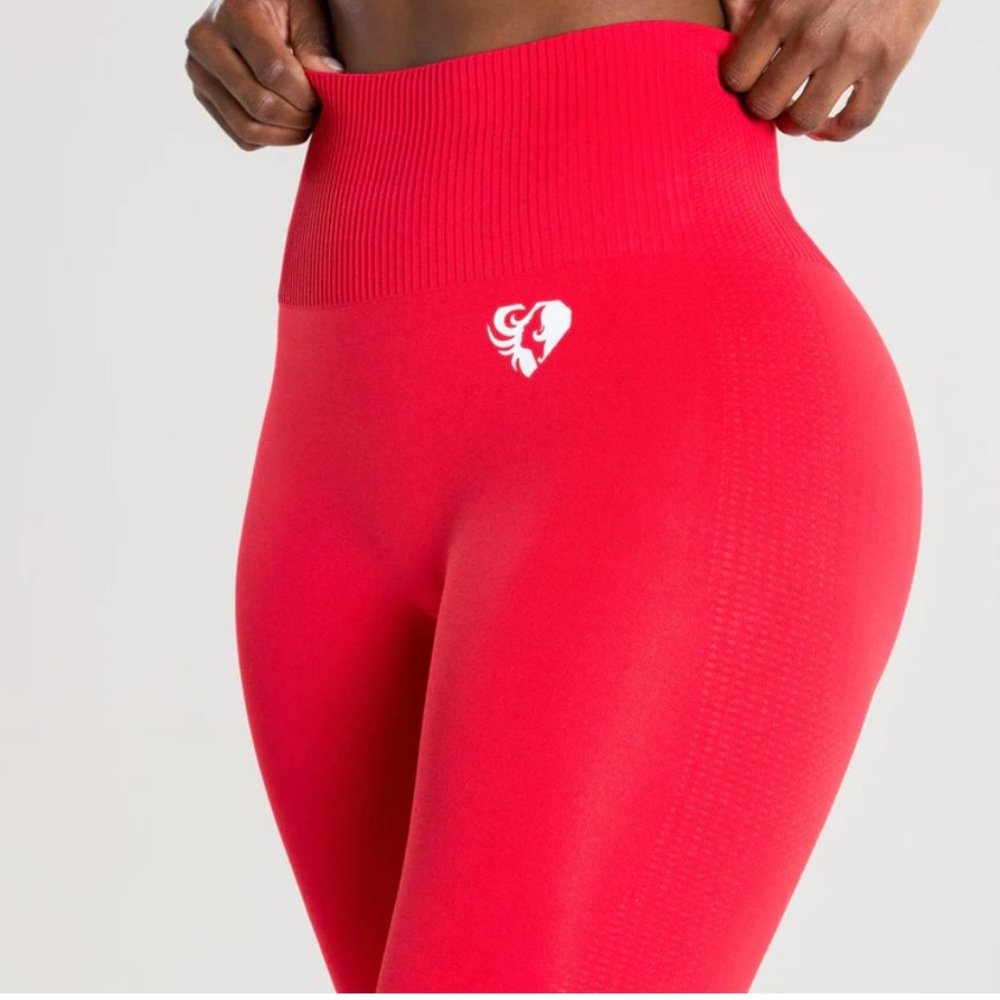Women's Best Power Seamless Leggings -Red- Small (NWT)